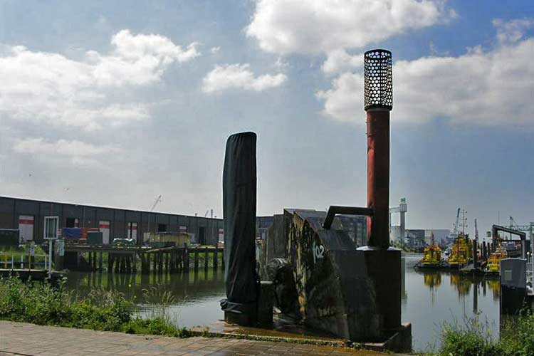 folly - uitgevoerd kunstwerk van Tirza Verrips & Ed Euser op de Heijplaat in Rotterdam