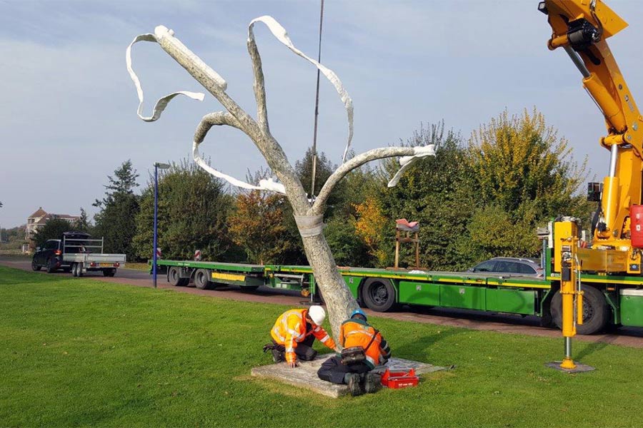 Restauratie en plaatsing van een beeld van Katrien Vogel voor de Gemeente Bunnik..